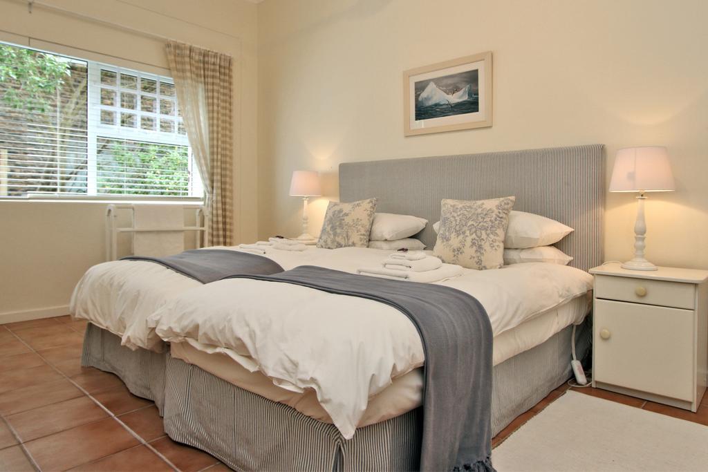 Avian Leisure Apartman Simonʼs Town Kültér fotó